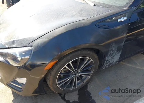 2015 Scion Fr-S Base (A6) from USA, damaged, VIN JF1ZNAA18F8705683